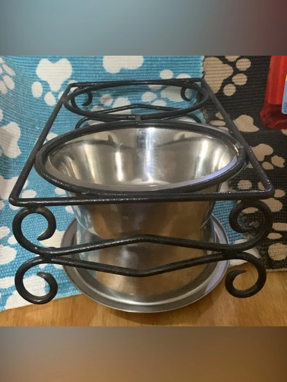 Elevated Wrought Iron Dog Feeder Frame, bowls, Food Mats, Toys & Dog Shampoo